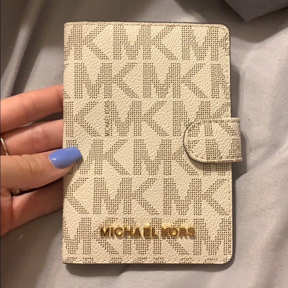 Michael Kors passport holder